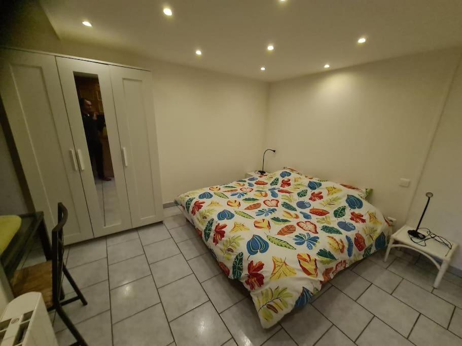 Studio, Mons Sart, Proche Lille Et Metro Kültér fotó
